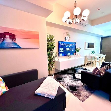 Daniella'S Modern & Cozy Suite In Uptown Bgc مانيلا المظهر الخارجي الصورة