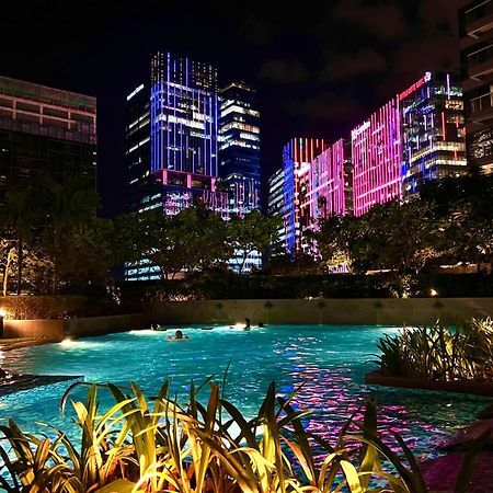 Daniella'S Modern & Cozy Suite In Uptown Bgc مانيلا المظهر الخارجي الصورة