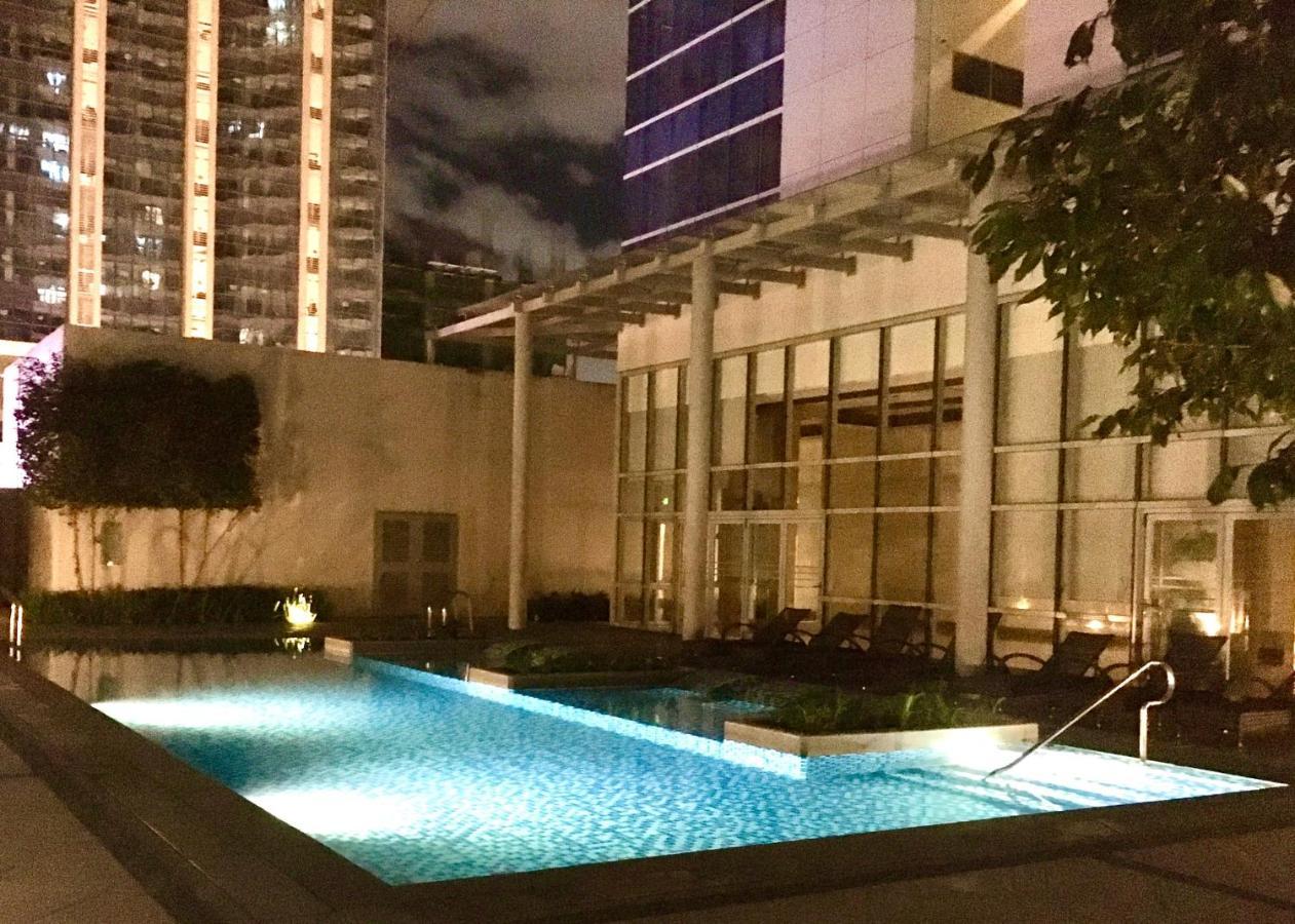 Daniella'S Modern & Cozy Suite In Uptown Bgc مانيلا المظهر الخارجي الصورة