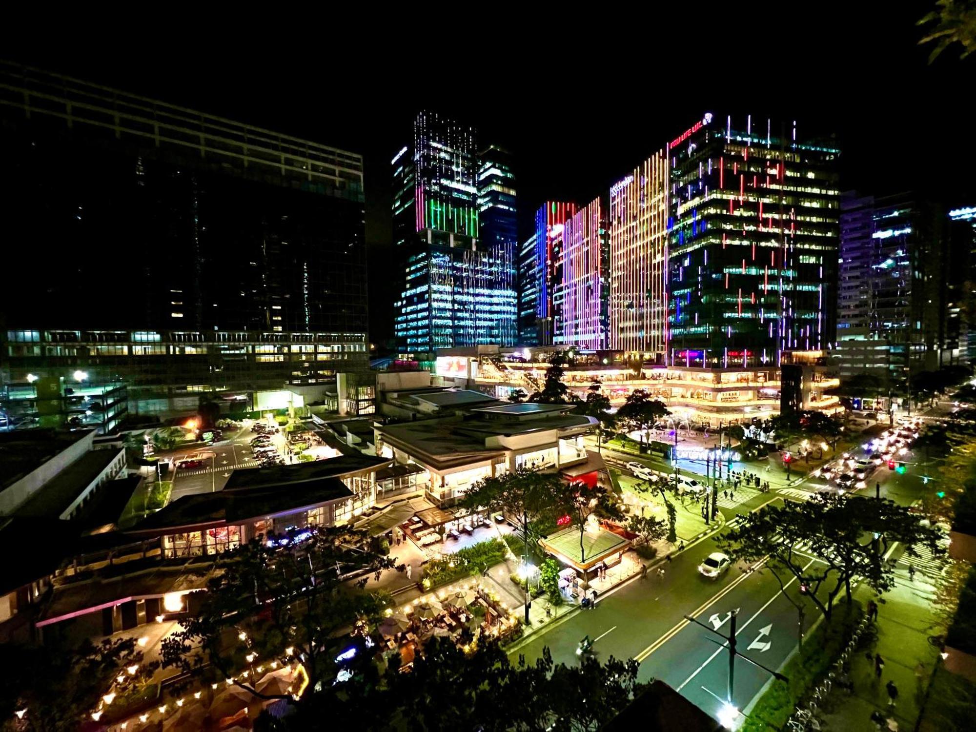 Daniella'S Modern & Cozy Suite In Uptown Bgc مانيلا المظهر الخارجي الصورة